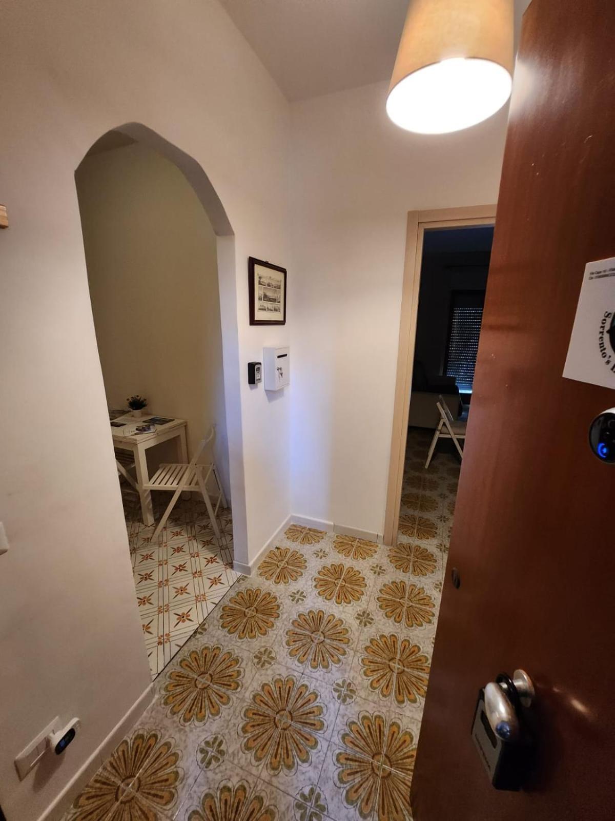 Sorrento'S Holidays Rooms エクステリア 写真